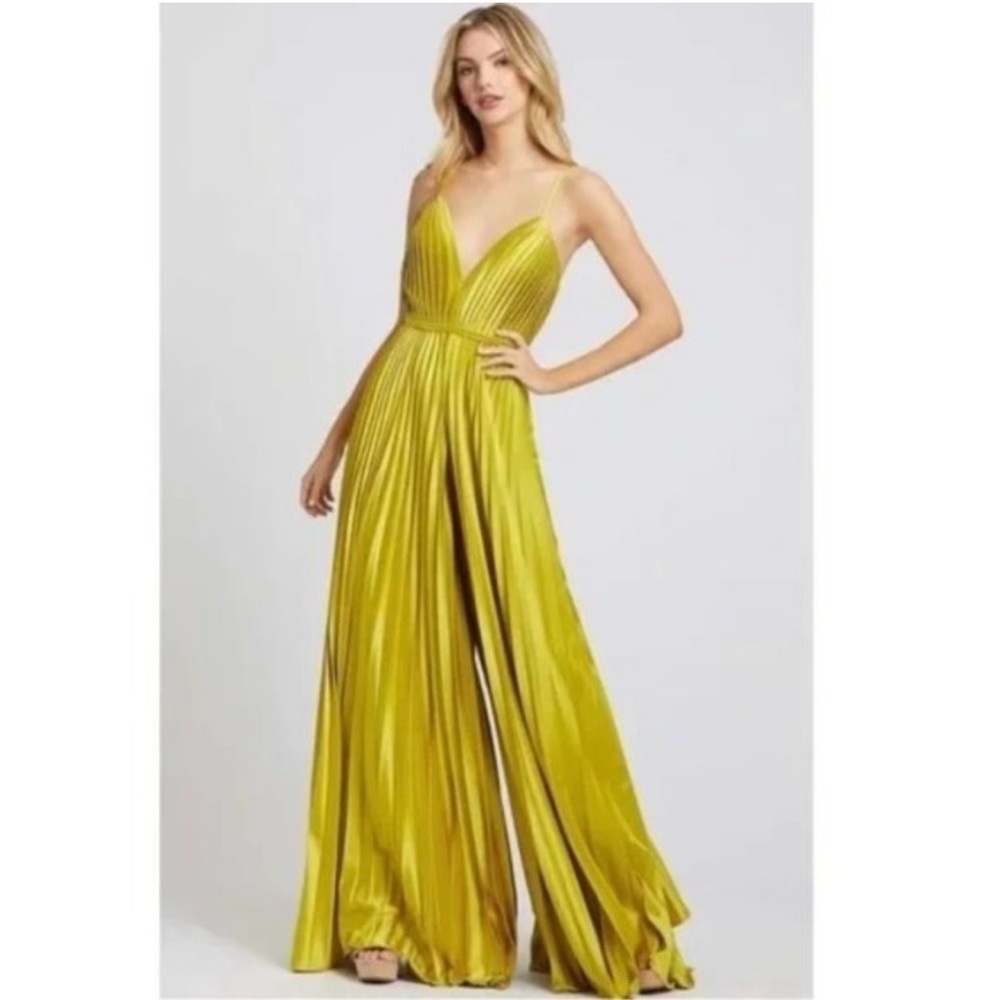 MAC DUGGAL Pleated Satin Wide Leg Jumpsuit in Chartreuse Size US 4